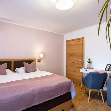 Lägenhet Hisa Vally Art *