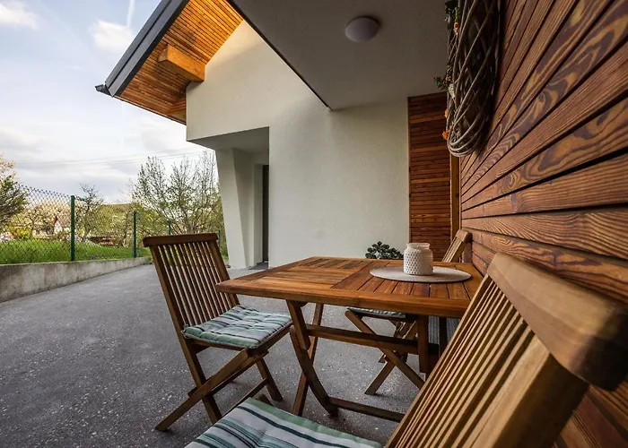 Hisa Vally Art Μπλεντ