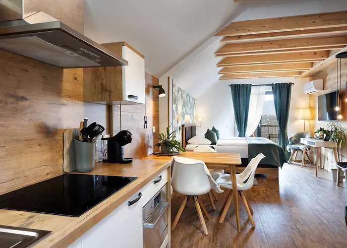 Hisa Vally Art Διαμέρισμα