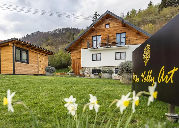 Διαμέρισμα Hisa Vally Art *